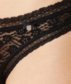 Tanga Dentelle Florale -Luxe Lingerie Soldes 647459205 b