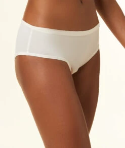 Shorty En Microfibre Extensible