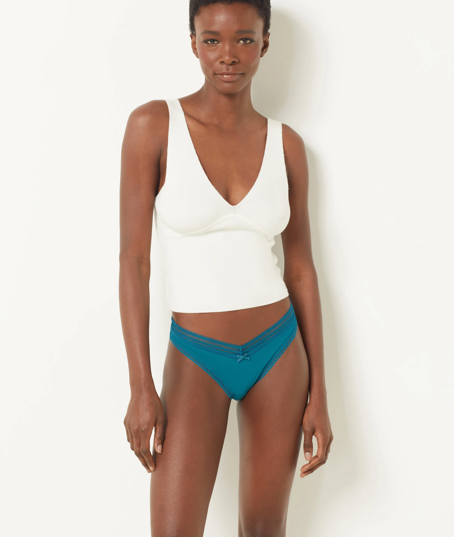 Tanga V-shape Détails Dentelle 3 Tanga V-shape Détails Dentelle - Image 3