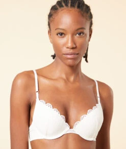 Soutien-gorge N°2 - Le Push-up Plongeant