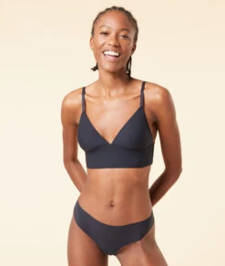 Triangle Sans Armatures Dos Nu 7 Triangle Sans Armatures Dos Nu -Luxe Lingerie Soldes 653627605 6