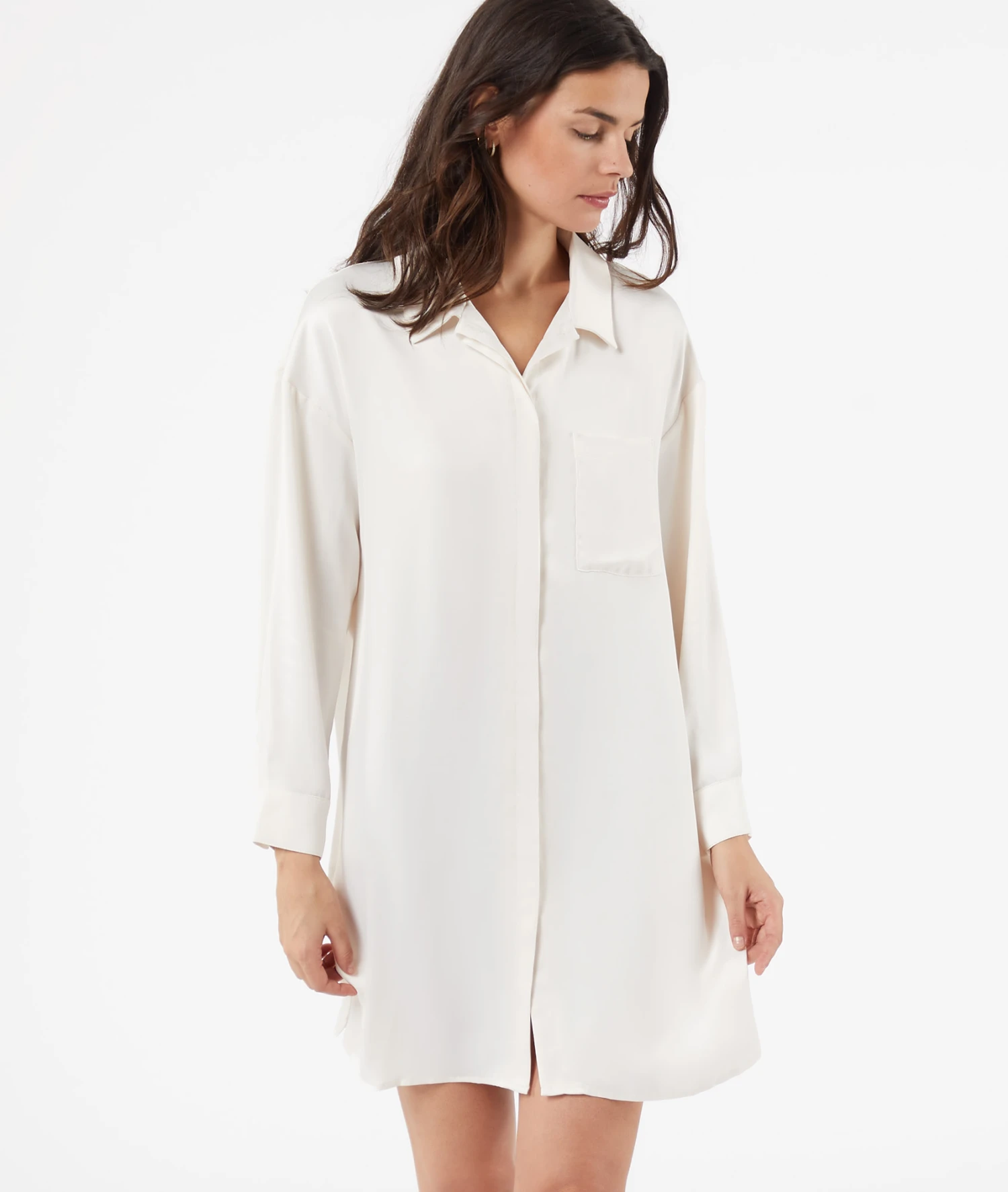 Chemise De Nuit Satinée 1 Chemise De Nuit Satinée