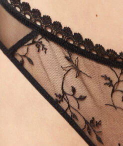 Tanga En Tulle Brodé -Luxe Lingerie Soldes 653812805 b