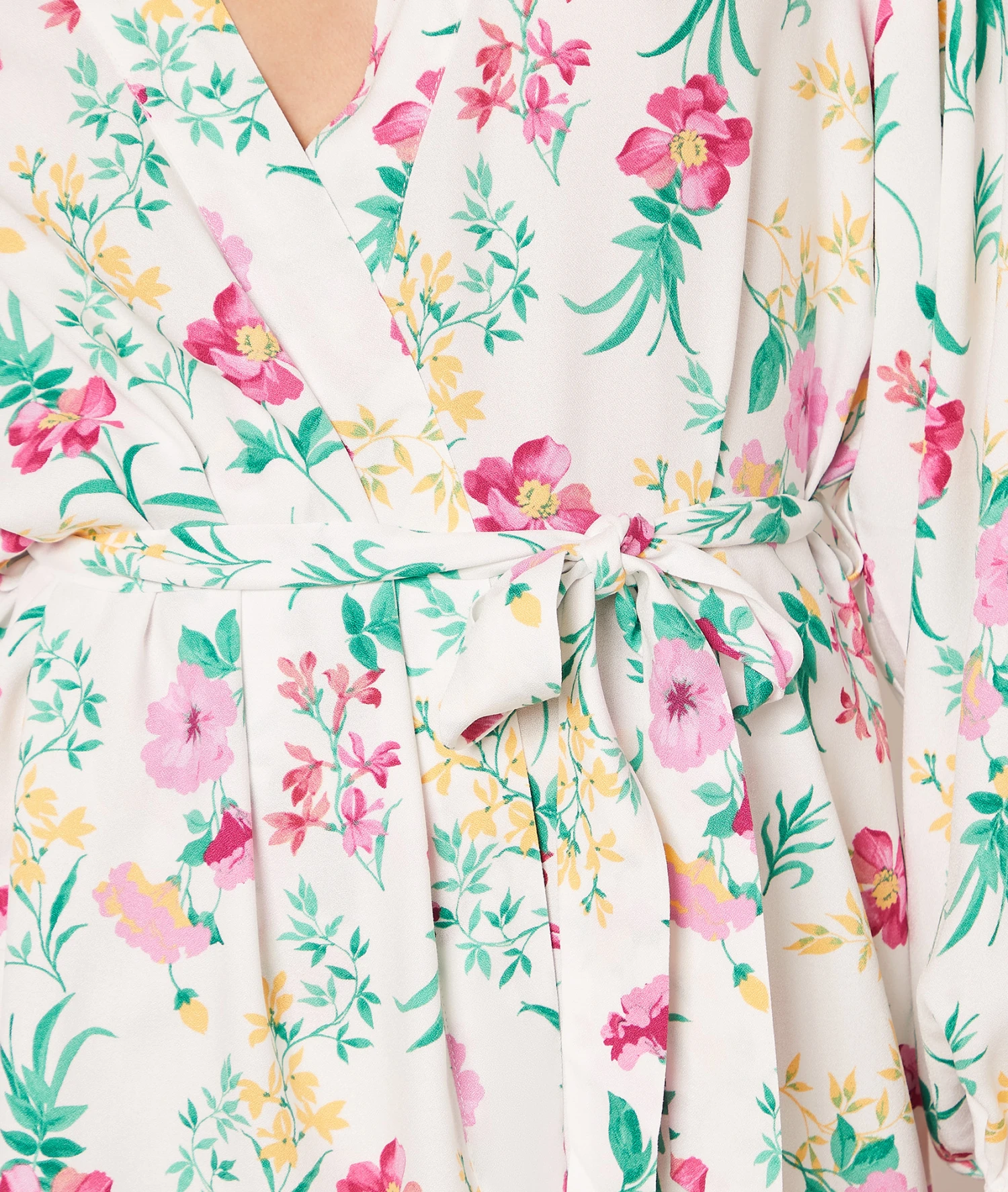 Déshabillé Court Fleuri 4 Déshabillé Court Fleuri - Image 4