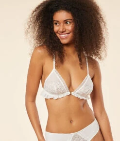 Triangle Sans Armatures Broderie Anglaise