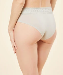 Shorty En Modal Détails Dentelle 9 Shorty En Modal Détails Dentelle -Luxe Lingerie Soldes 653924840 c