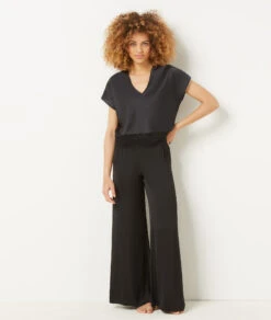 T-shirt Satiné Détails Dentelles -Luxe Lingerie Soldes 654083905 6